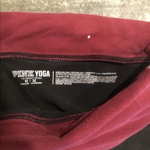 PINK Victoria's Secret Pants - Victoria Secret / PINK Yoga Pants PINK Victoria's Secret Pants - Victoria Secret / PINK Yoga Pants
